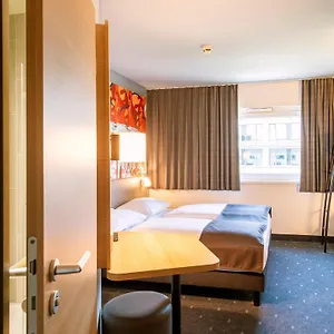 Otel City-west ***